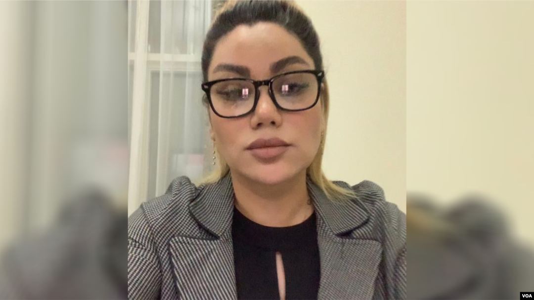 صبا بختیاری، خواهر منوچهر بختیاری
