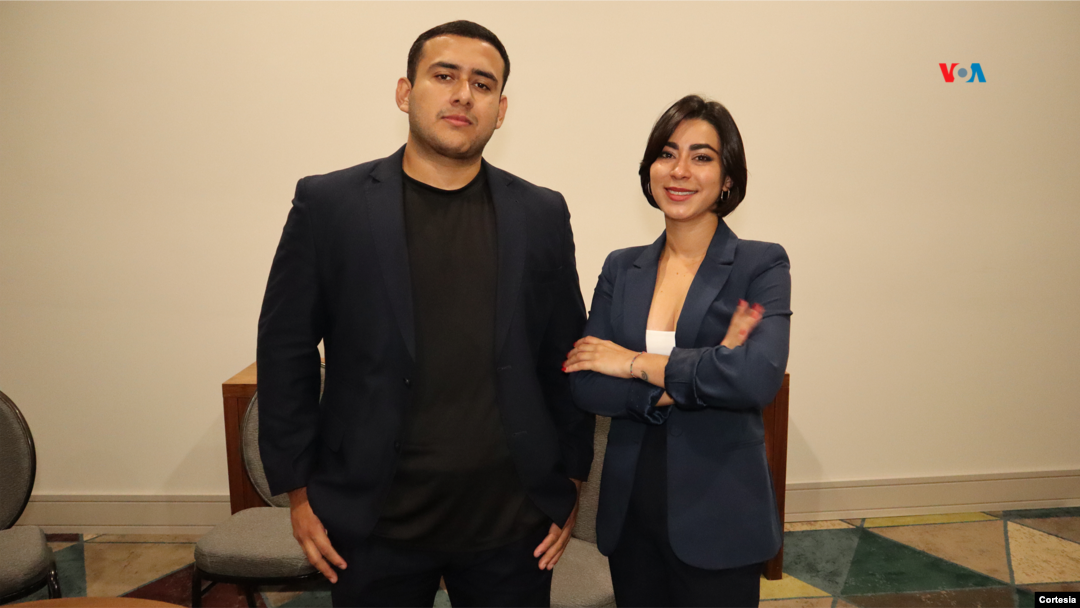 El activista nicaragüense Yoel Ibzan y la activista Gloria Chamorro, ambos propulsores de la iniciativa 