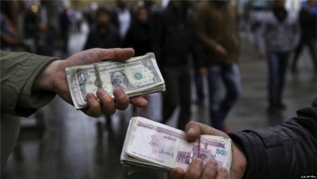  قیمت دلار آمریکا در بازار آزاد با ثبت رکورد جدید، به حدود ۶۸ هزار تومان رسید
