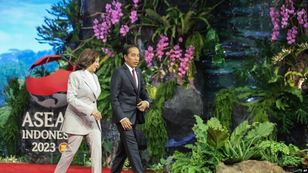 Indonesian President Joko Widodo, right, walks with U.S. Vice President Kamala Harris upon her arrival to attend the Association of Southeast Asian Nations (ASEAN) Summit in Jakarta, Indonesia, Sept. 6, 2023.