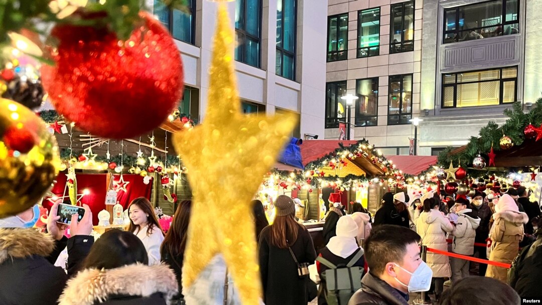 2022年12月24日，上海的聖誕集市