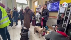 La estación de Przemyzl, Polonia: nuevo punto de partida para miles de ucranianos