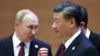 中国领导人习近平与俄罗斯总统普京在乌兹别克斯坦撒马尔罕出席上海合作组织首脑会议期间交谈。（2022年9月16日）