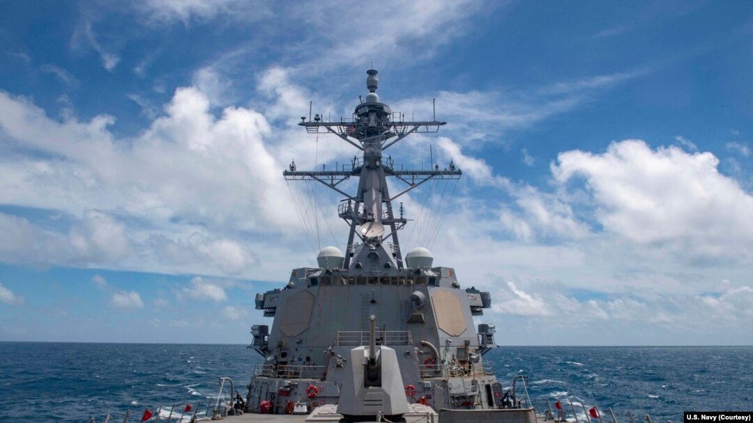 美國海軍導彈驅逐艦“馬斯廷”號2020年8月18日航行經過台灣海峽。（圖片來源：美國海軍太平洋艦隊臉書）
