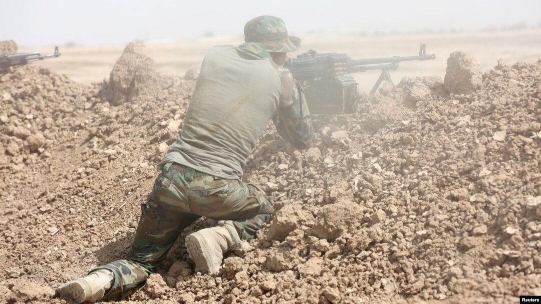 A member of the Shi'ite Badr Organization undergoes training before the upcoming battle to recapture Mosul in Diyala province, Iraq, Sept. 27, 2016.