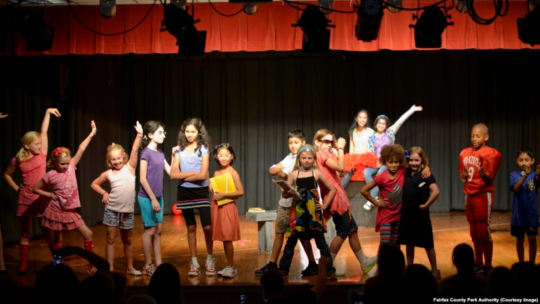 Summer Camp Kids 