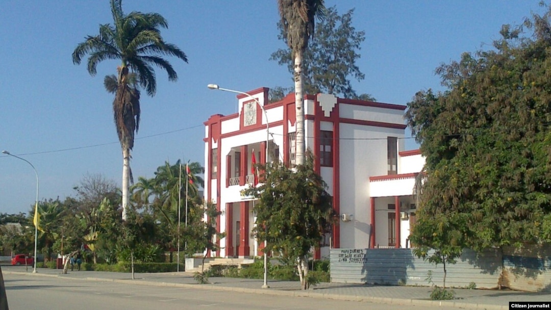 Cidade Benguela, autor Bartolomeu Eduardo. Angola, Abril 2015