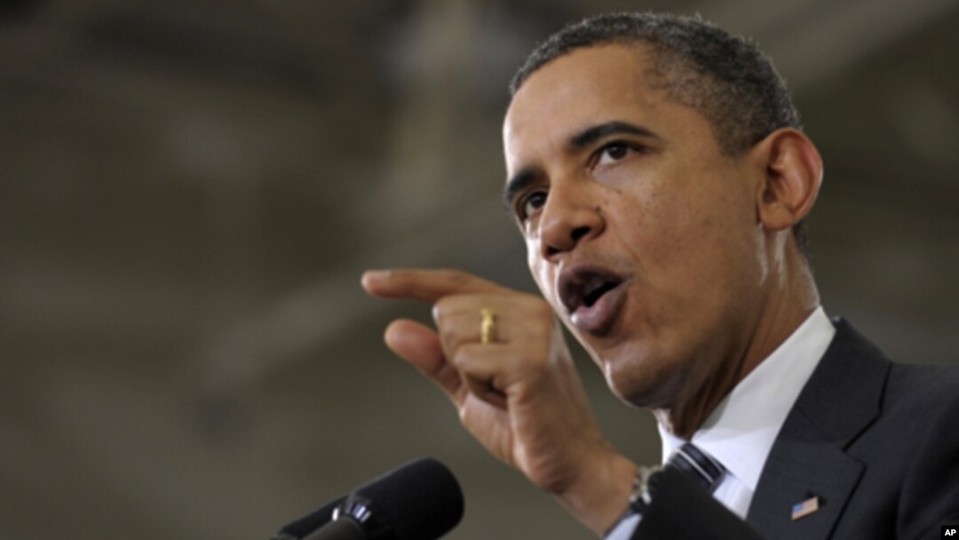 Shugaba Barack Obama, yayinda yake magana akan kasafi kudin shekara ta 2013, daya gabatarwa Majalisar Dokokin Amirka.