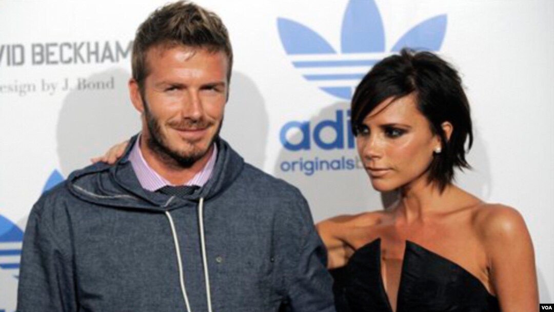 Mientras que David juega con el equipo LA Galaxy, la pareja vive en Beverly Hills en una casa valorada en $14 millones de dólares.