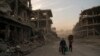After Islamic State, Mosul’s Impoverished Residents Trade Scrap Metal to Make a Living