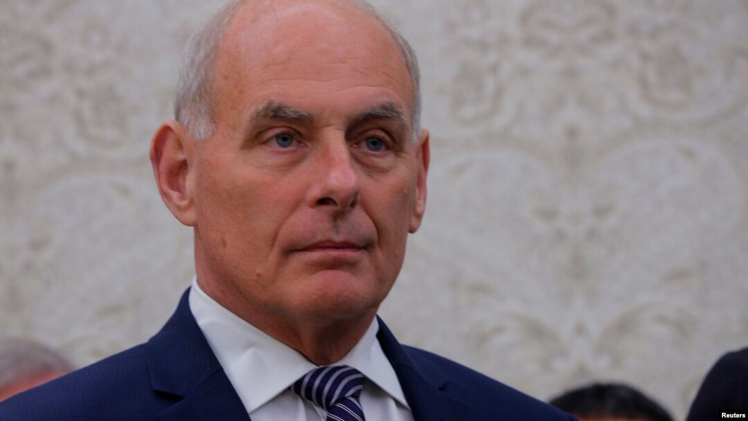 El jefe de gabinete de la Casa Blanca, John Kelly, durante una reunión en la Oficina Oval entre el presidente de Estados Unidos, Donald Trump, y el primer ministro italiano, Giuseppe Conte, en la Casa Blanca en Washington, el 30 de julio de 2018.