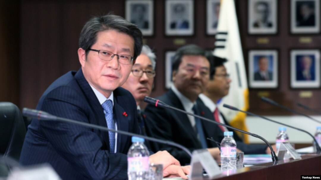 류길재 한국 통일부 장관이 30일 서울 세종로 정부서울청사에서 열린 통일준비위원회 정부위원 협의회 2차 회의에서 모두발언을 하고 있다.