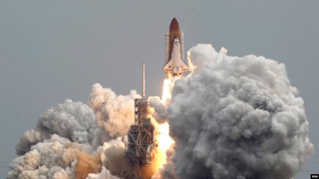 El regreso del Atlantis se espera para el jueves 21 de julio de 2011 por la mañana.