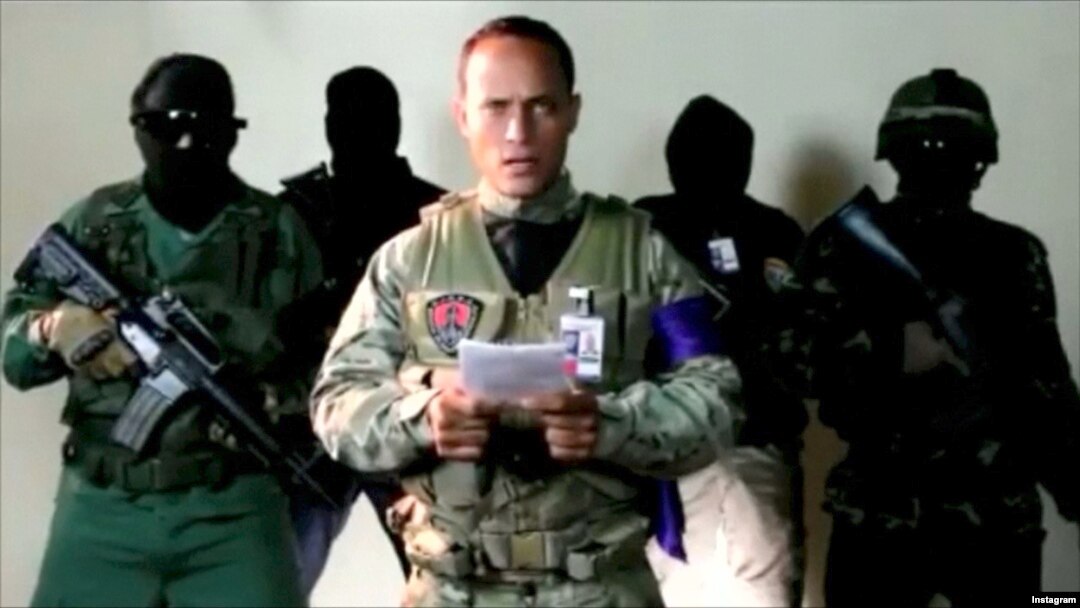 Óscar Pérez, quien disparó desde un helicóptero al TSJ y al Ministerio del Interior de Venezuela, apoyó la consulta popular liderada por la oposición.