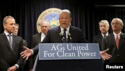 El ex vicepresidente Al Gore habló en una conferencia de prensa sobre el cambio climático.
