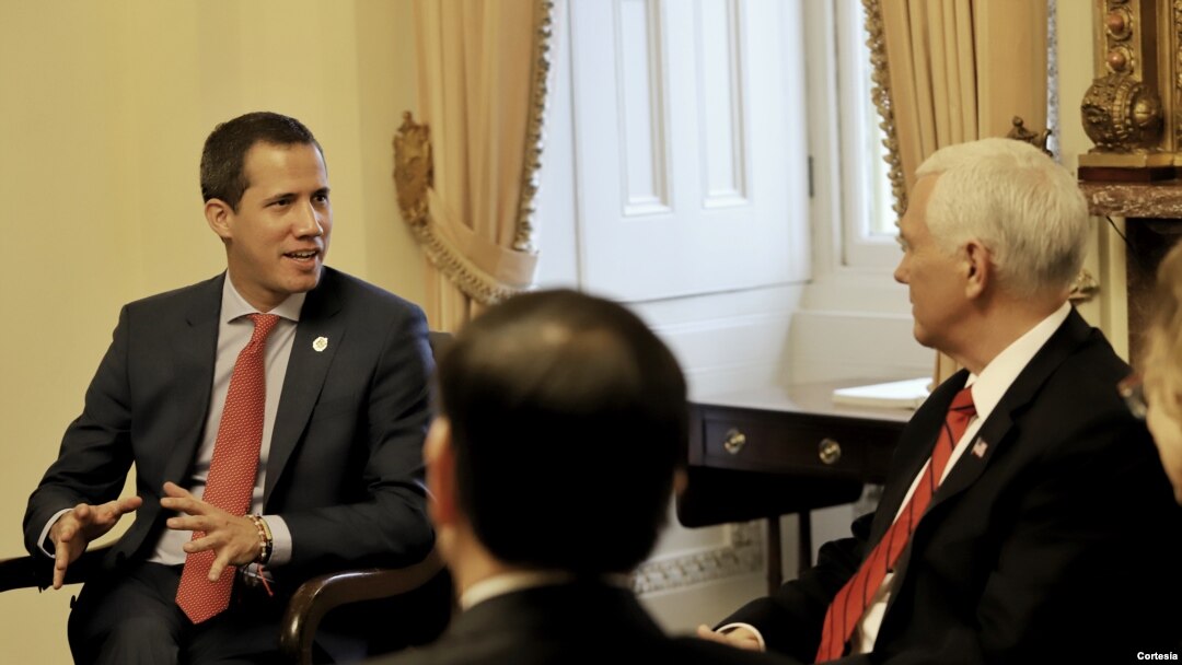 El presidente interino de Venezuela, Juan Guaidó, se reunió el miércoles 5 de febrero de 2020 con el vicepresidente Mike Pence, como parte de su gira diplomática internacional.