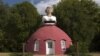 In US, Few Roadside Attractions Remain