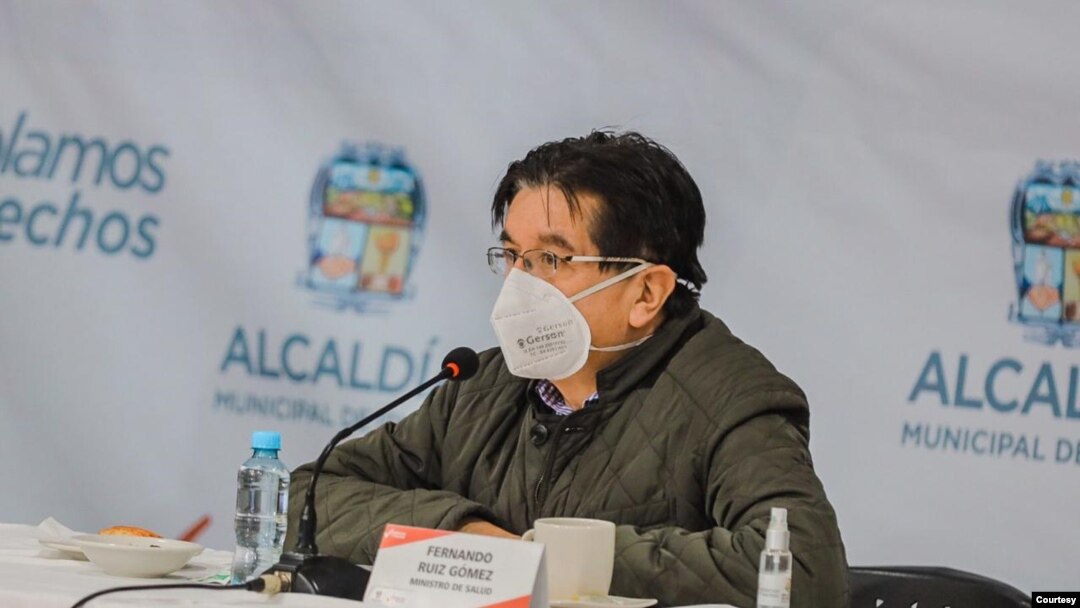 El ministro de Salud y Protección Social de Colombia, Fernando Ruiz Gómez.