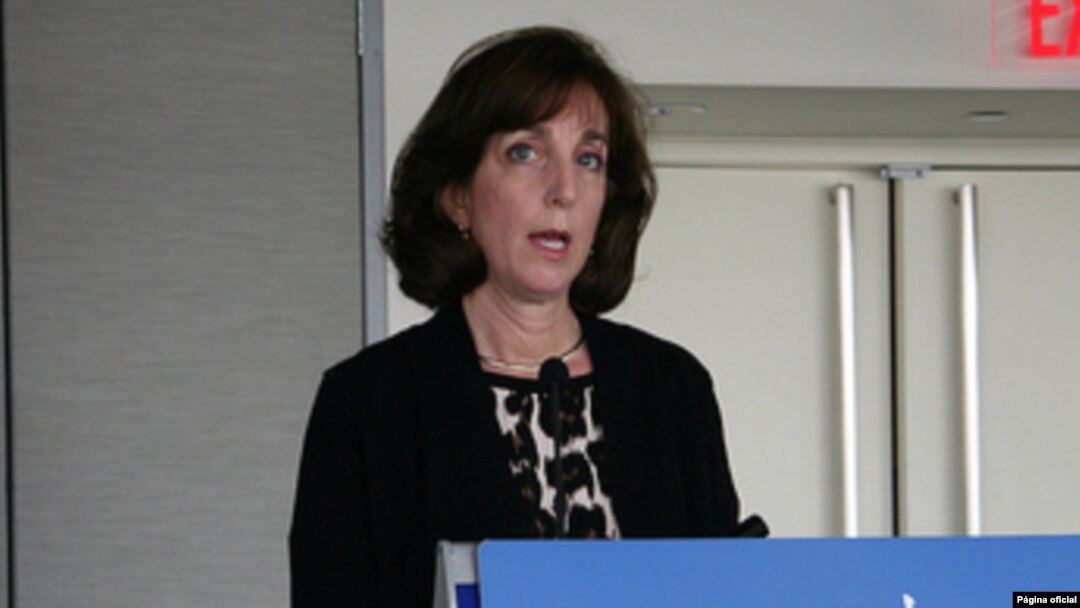 Jacobson participó del evento luego de una gira que la llevó también por El Salvador y Honduras.
