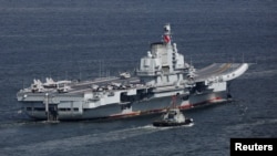 中國第一艘航空母艦“遼寧號”2017年7月7日早晨抵達香港。2018年1月17日台灣國防部表示，中國遼寧號航母編隊星期二早晨進入了台灣防空識別區。