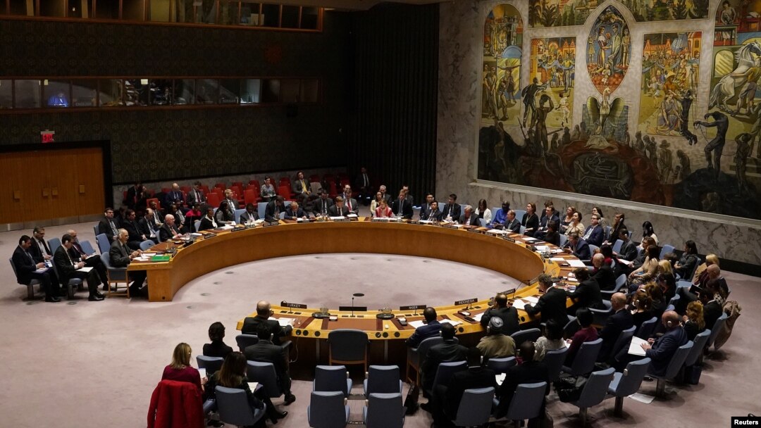 Archivo-El Consejo de Seguridad de la ONU, reunido el 14 de agosto de 2020, declinó este viernes extender el embargo de armas a Irán.