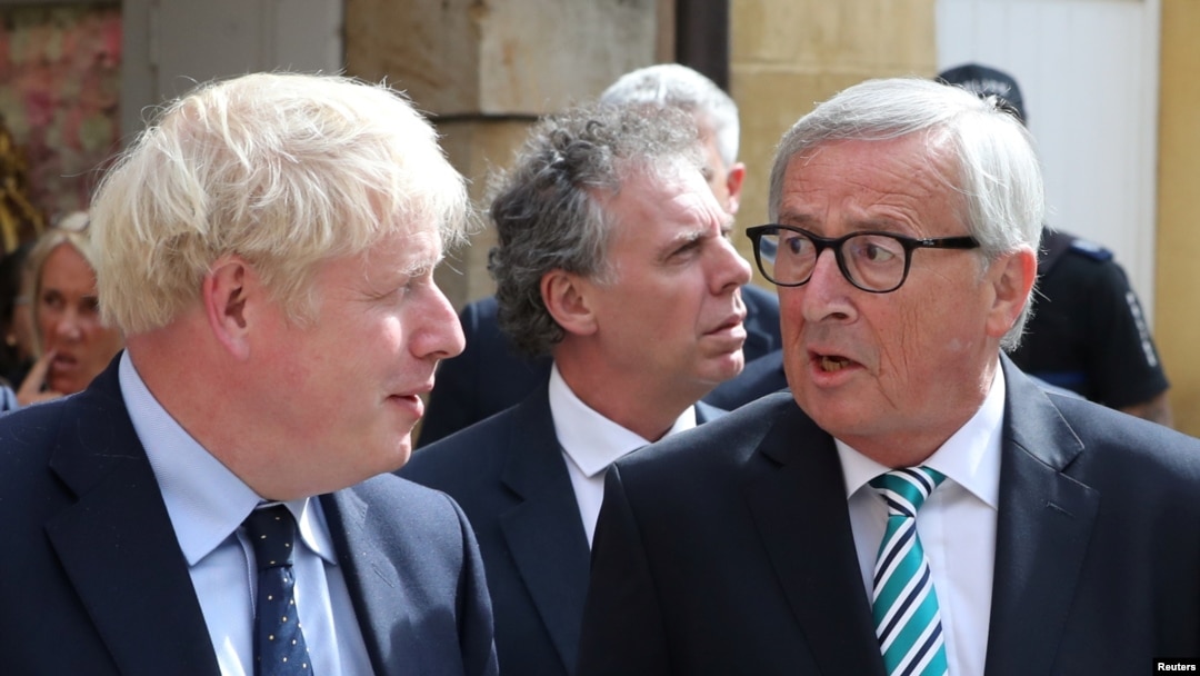 El primer ministro británico, Boris Johnson, afirma que Gran Bretaña abandonará la UE en la fecha prevista del 31 de octubre, con o sin acuerdo de salida. 