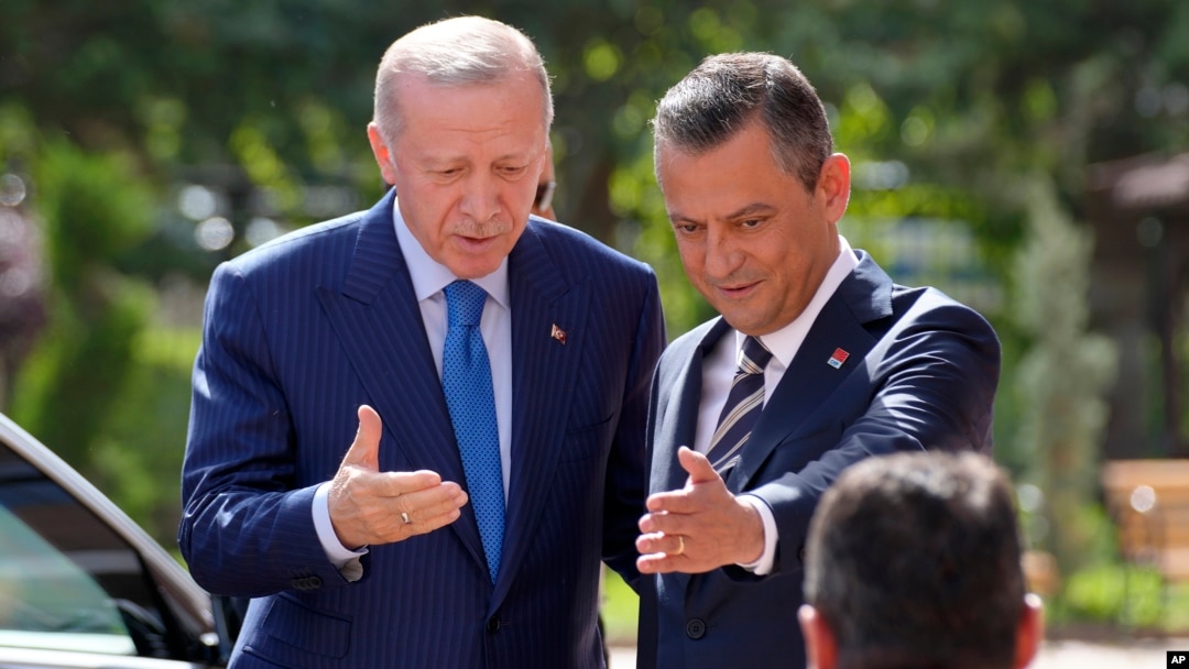 Cumhurbaşkanı Erdoğan ile CHP Genel Başkanı Özel aynı tarihlerde ABD'de olacak.