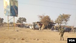 Basoda bazali kobengana bayi UDPS na ndelo ya Kasumbalesa, na Haut-Katanga, 25 aout 2020. (Narval Mabila)