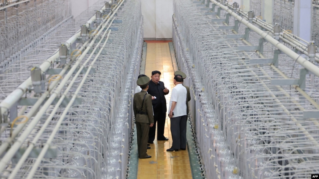 2024년 9월 13일 북한 관영 '조선중앙통신'은 김정은 국무위원장이 핵무기연구소와 무기급 핵 물질 생산시설을 현지 지도하고 무기급 핵 물질 생산을 늘리기 위한 중요 과업을 제시했다며 날짜 미상의 사진을 공개했다.