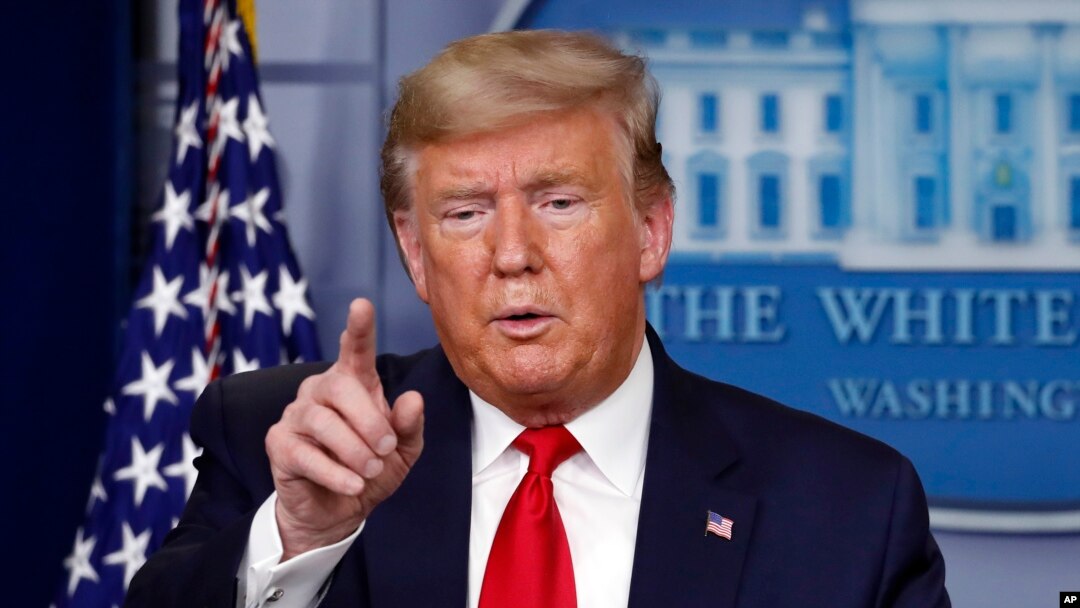 美國總統特朗普在白宮記者會上。（2020年3月26日）