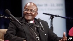 Arxiyepiskop Dezmond Tutu, janubiy afrikalik faol, Tinchlik uchun Nobel mukofoti sohibi