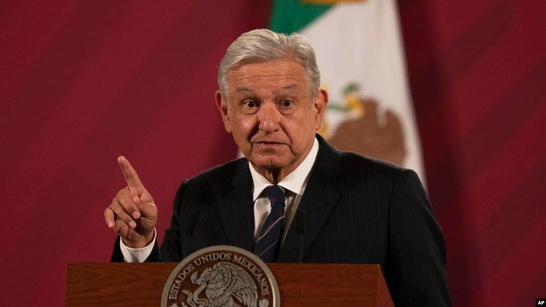 ARCHIVO - El presidente mexicano, Andrés Manuel López Obrador, en rueda de prensa desde el Palacio Presidencial, en octubre de 2020.