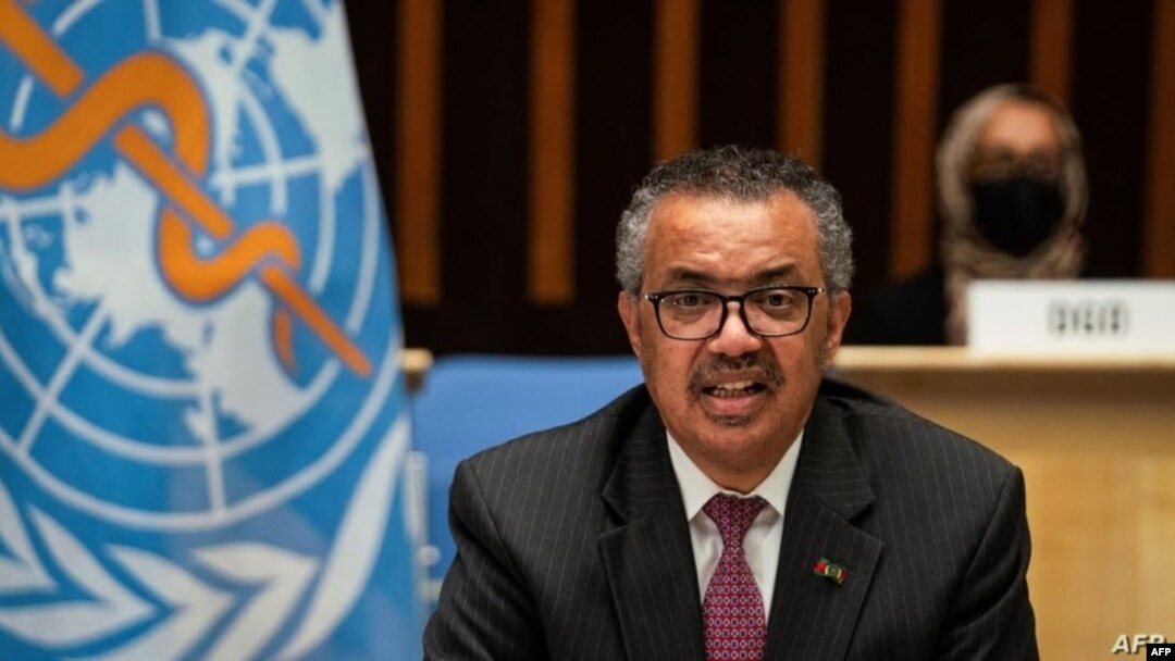 El director general de la OMS, Tedros Adhanom Ghebreyesus, habla durante la Asamblea Mundial de la Salud en Ginebra, el 24 de mayo de 2021.