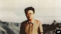 젊은 시절의 김정일 국방위원장
