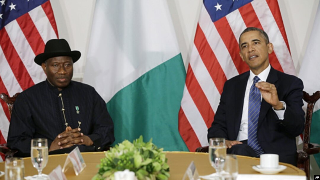 President Barack Obama meets with Nigerian President Goodluck Jonathan in New York, Sept. 23, 2013.