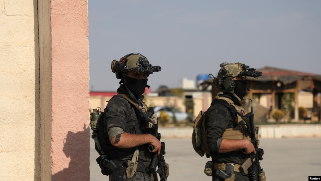 ABD’nin desteklediği ve omurgasını YPG’nin oluşturduğu Suriye Demokratik Güçleri’nin Suriye’nin doğusunda Deyr ez Zor’u ve Irak’la ana sınır kapısının kontrolünü ele geçirdiği bildirildi. (FOTO-ARŞİV)