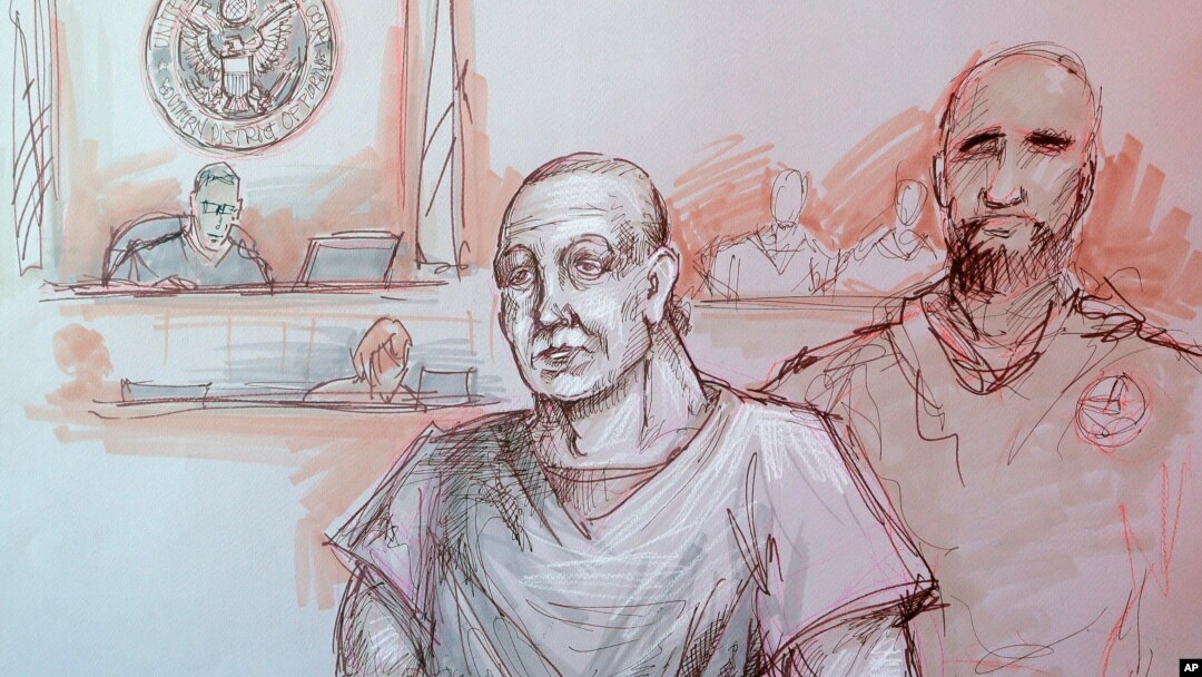 In this courtroom sketch, Cesar Sayoc, left, appears in federal court in Miami, Florida, Oct. 29, 2018. 