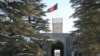 ارگ گرفتن پول نقد از ایران و امریکا را توقف داده است