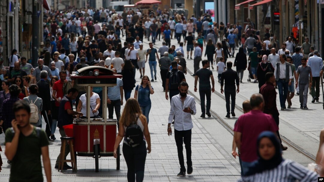 Türkiye İstatistik Kurumu’nun (TÜİK) açıkladığı tüketici enflasyonu Mayıs ayında yüzde 75,45 ile son 18 ayın en yüksek seviyesine ulaştı.